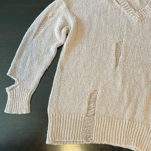 Zara Oversized V-Neck Distressed Sweater - Picture 3 of 11